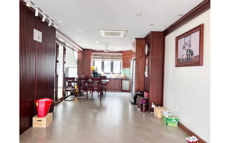 Nhà dân xây Giáp Bát, ngõ 3 gác 61m2, 5 tầng, mặt tiền 4.6m,7.75 tỷ Hoàng Mai.